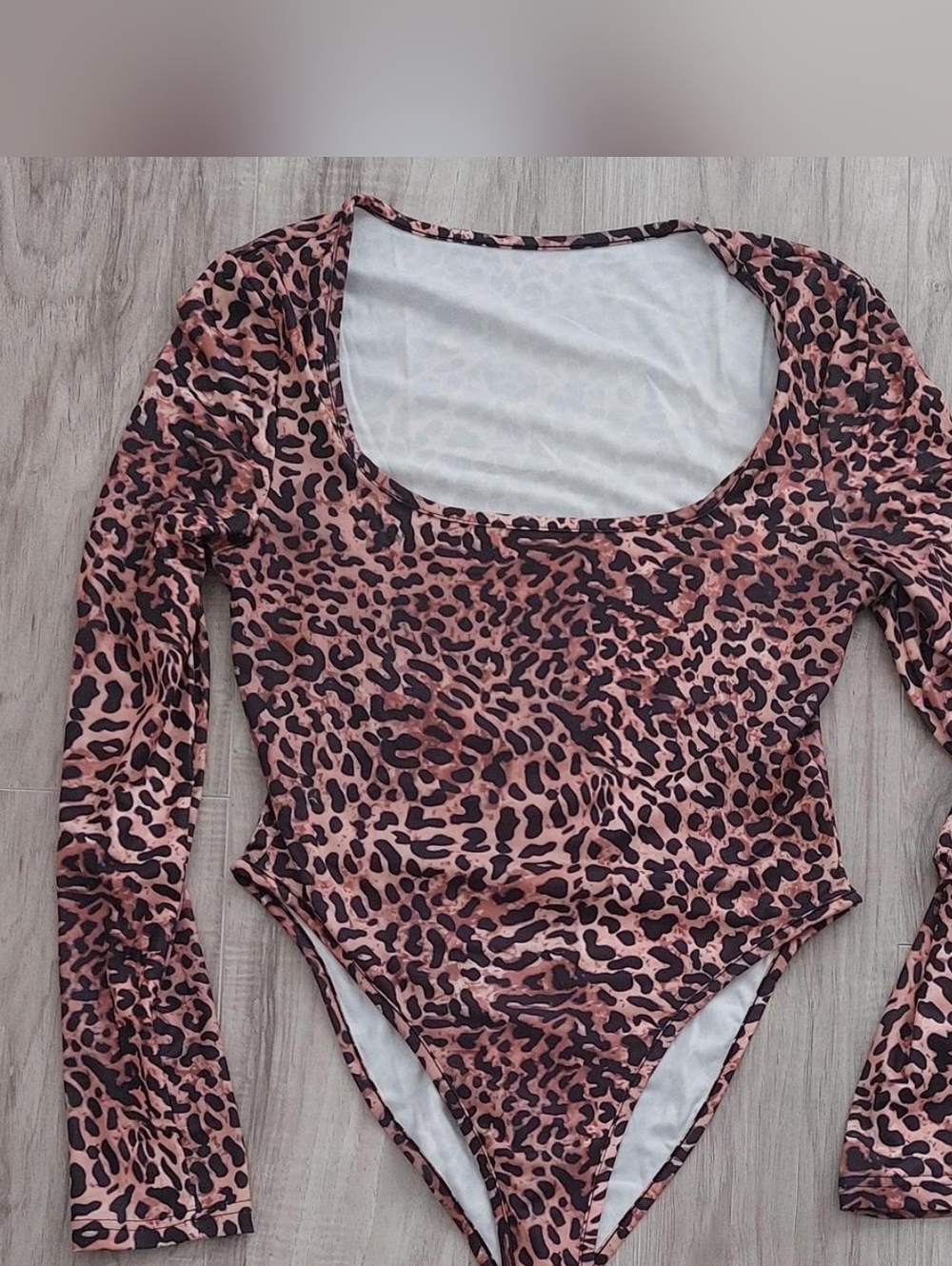 Leopard Print Long Sleeve Bodysuit